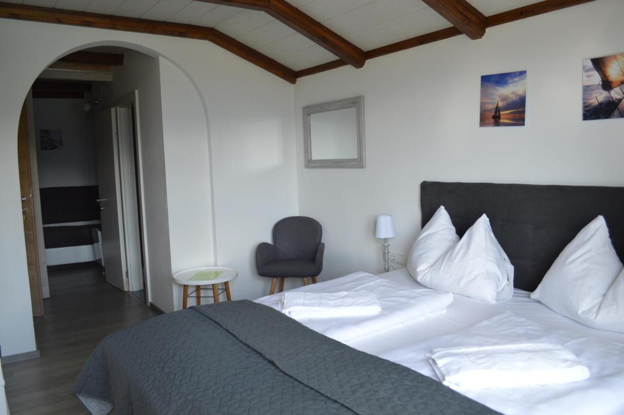 Jaeger Guesthouse Анненхайм Экстерьер фото